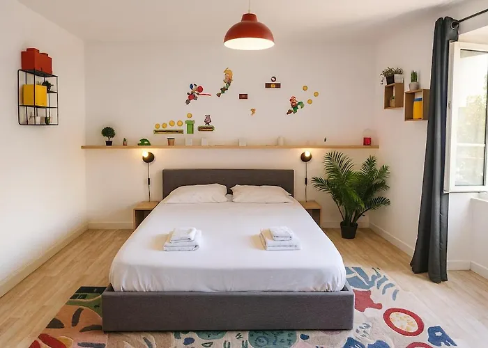 Souvenirs D'enfance-la Bonne Marienne-la Madeleine Daire