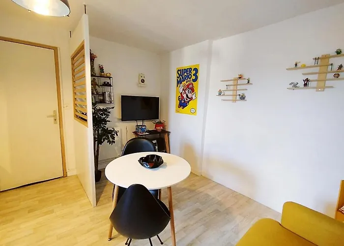 Daire Souvenirs D'enfance-la Bonne Marienne-la Madeleine Angers